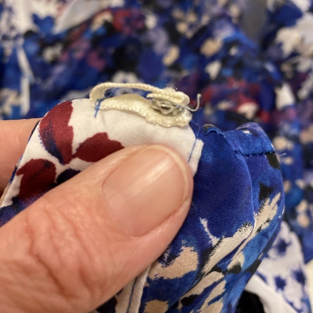 White House Black Market Multicolor Floral Ruffle Top - Picture 11 of 16